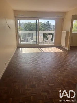 Apartment in Marly-le-Roi (78160)