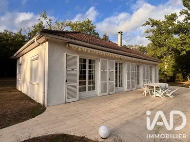 Maison traditionnelle à Lamorlaye (60260)
