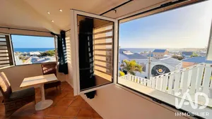 Apartment in Saint-Pierre (97410)