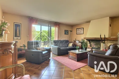 Maison à Claye-Souilly (77410)