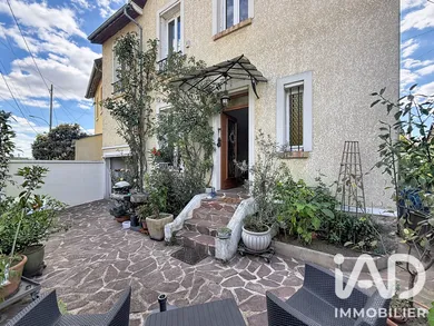 Maison à Maisons-Laffitte (78600)