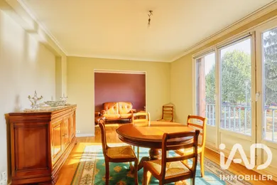 Apartment in Montmagny (95360)
