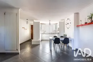 House in Mettray (37390)