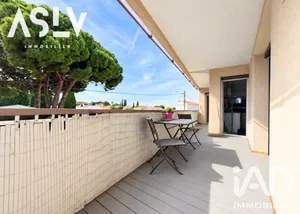 Apartment in Six-Fours-les-Plages (83140)