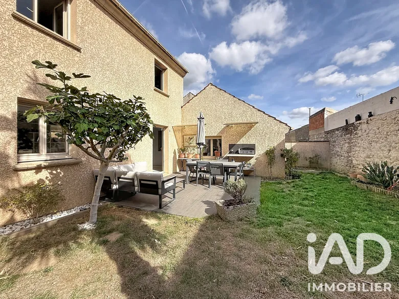 Maison 6 pièces 112 m² · à Mantes-la-Jolie · 112 m² · 319 000 €