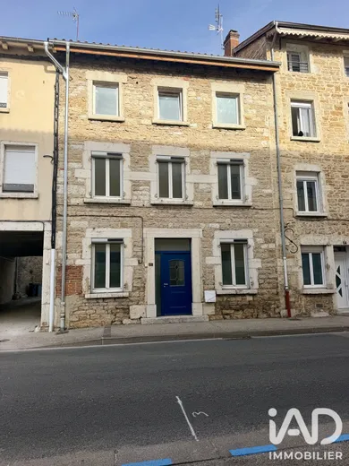 Maison de ville à Saint-Jean-le-Vieux (01640)