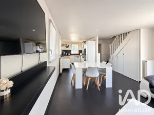 House in Saint-Pierre-du-Perray (91280)