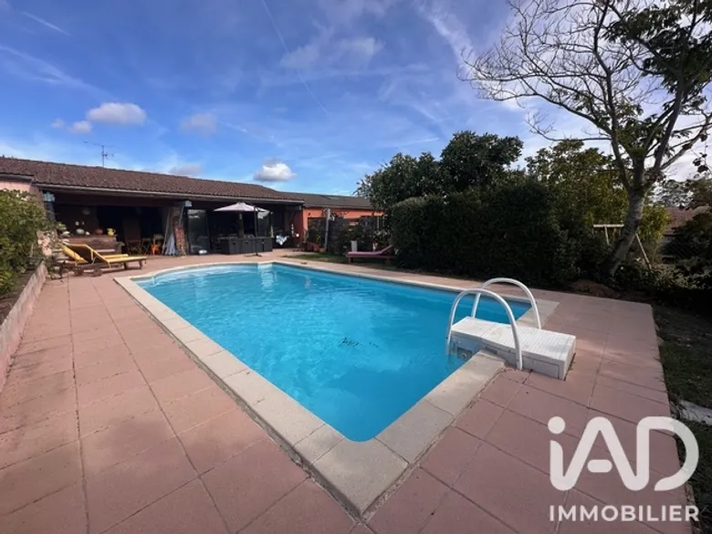 Terrain 1544 m² · à Luray · 168 000 €