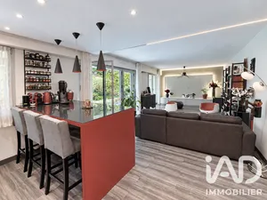 Apartment in Brunoy (91800)