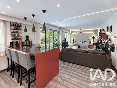Apartment in Brunoy (91800)