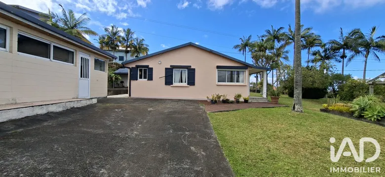 Maison 4 pièces 126 m² · à Le Tampon · 126 m² · 359 000 €