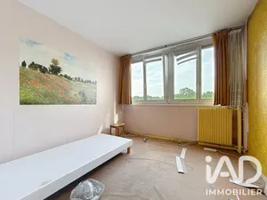 Apartment in Paris (75013)