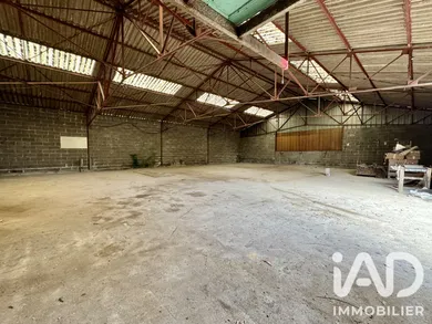 Atelier à Vernantes (49390)