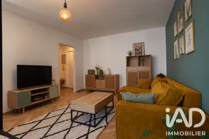 Apartment in Villenave-d'Ornon (33140)