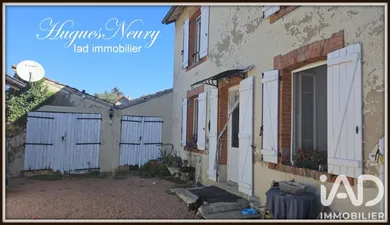 Maison à Busset (03270)
