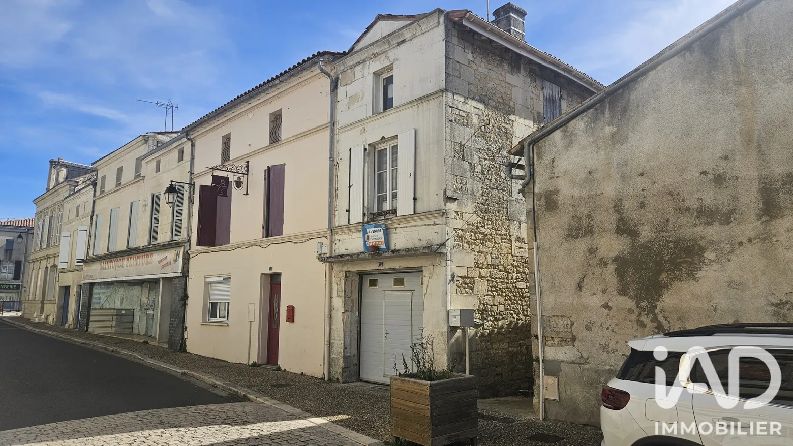 maison à Pons