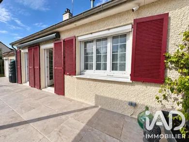 House in Sucy-en-Brie (94370)