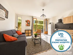 Apartment in Saint-Raphaël (83700)