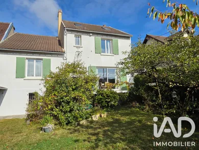 House in Houilles (78800)