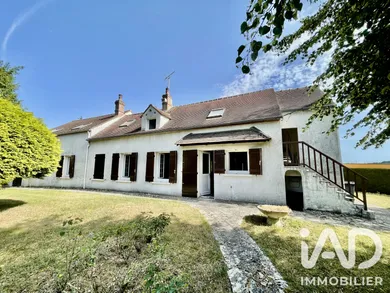 Longère à Montigny-Lencoup (77520)