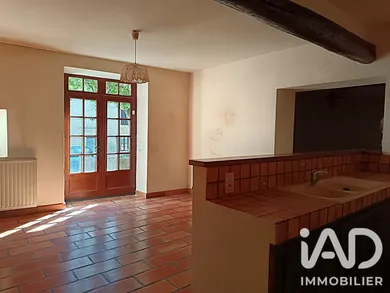 Village house in Saint-Paulet-de-Caisson (30130)