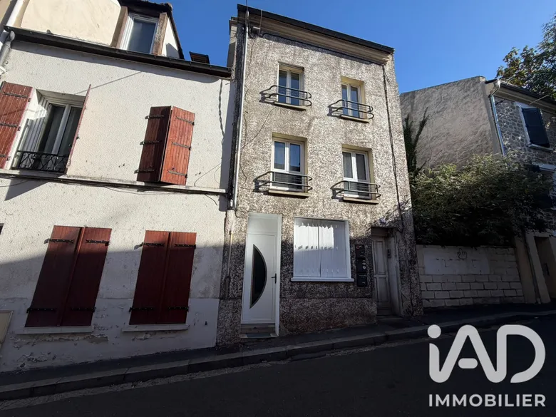 Appartement 1 pièce 27 m² · à Pontoise · 26,9 m² · 109 000 €