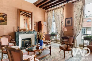 Apartment in Versailles (78000)