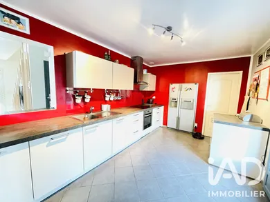 House in Ablon-sur-Seine (94480)