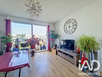 Appartement à Bordeaux (33100)