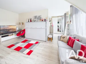 Appartement à Combs-la-Ville (77380)