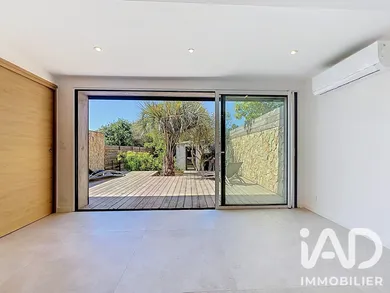 Appartement à Hyères (83400)