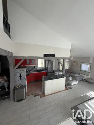 Appartement à Nandy (77176)
