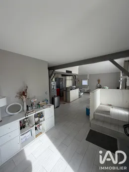 Apartment in Nandy (77176)