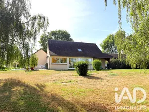 Domaine à Cherré-au (72400)