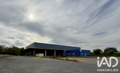 Warehouse in Saint-Aubin-du-Plain (79300)