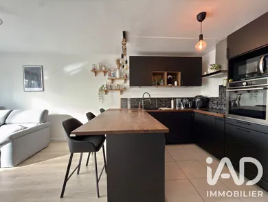 Appartement à Villeneuve-Saint-Denis (77174)