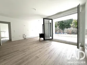 Appartement à LES CLAYES SOUS BOIS (78340)