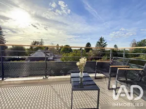 Appartement à Villeneuve-Saint-Denis (77174)