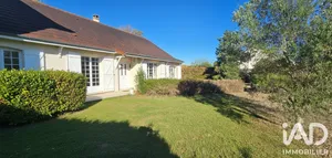 Detached house in Dun-sur-Auron (18130)