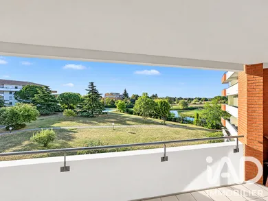 Appartement à SEILH (31840)
