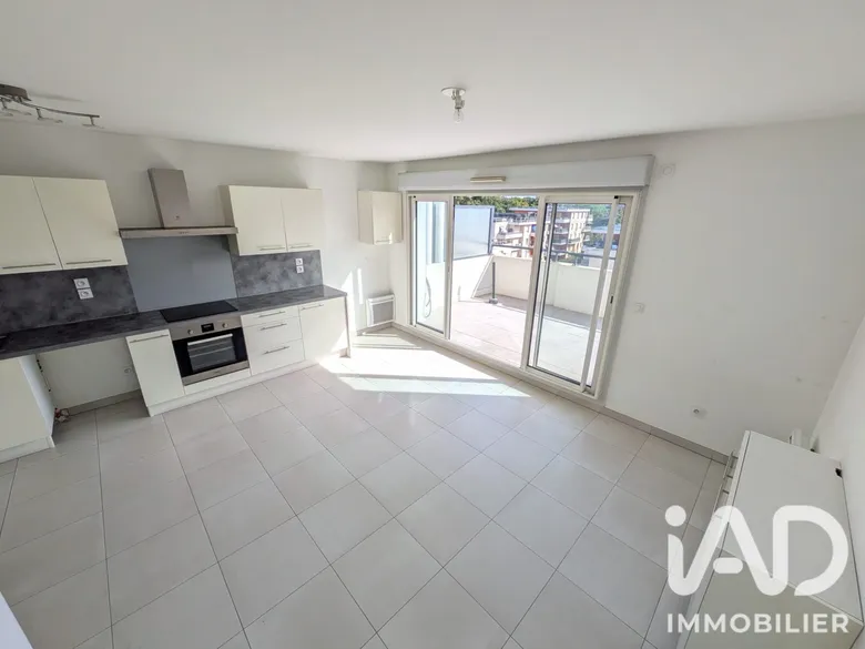 Appartement 3 pièces 60 m² · à Antibes · 60 m² · 320 000 €