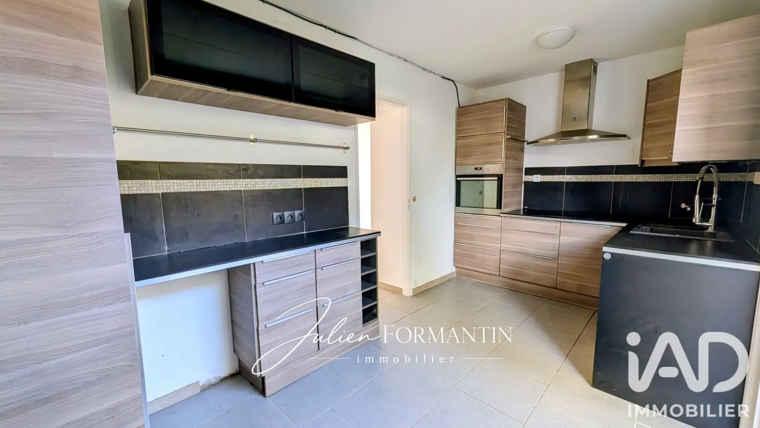 Vente maison à Coupvray (77700) : maison de ville 4 pièces 80 m² - 2100424 — 3