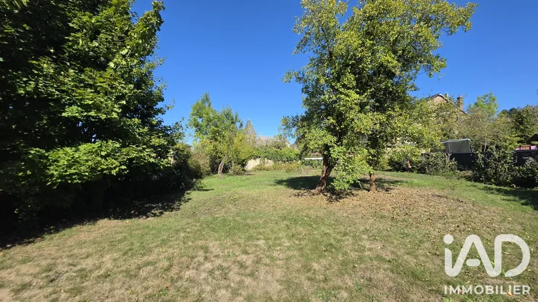 Terrain à bâtir à Tournes (08090) · 54 000 €