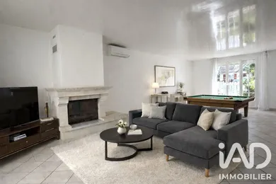 Maison à La Queue-en-Brie (94510)