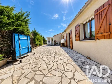 House in Vinassan (11110)
