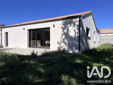 Maison à Froidfond (85300)