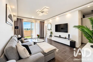 Apartment in Toulon (83100)