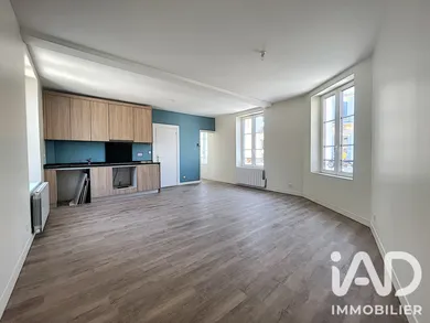 Apartment in Dourdan (91410)