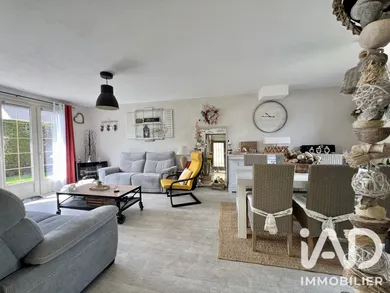 Maison traditionnelle à Belleu (02200)