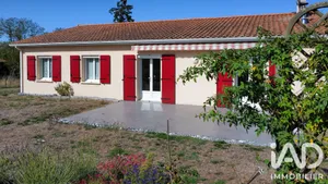 Maison à Chabanais (16150)